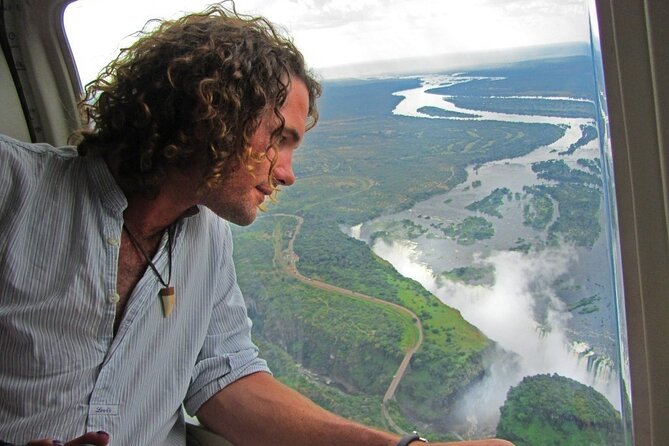 15 minutes scenic helicopter flight above Victoria Falls-Zimbabwe - Pickup, Timing, and the One-Hour Schedule