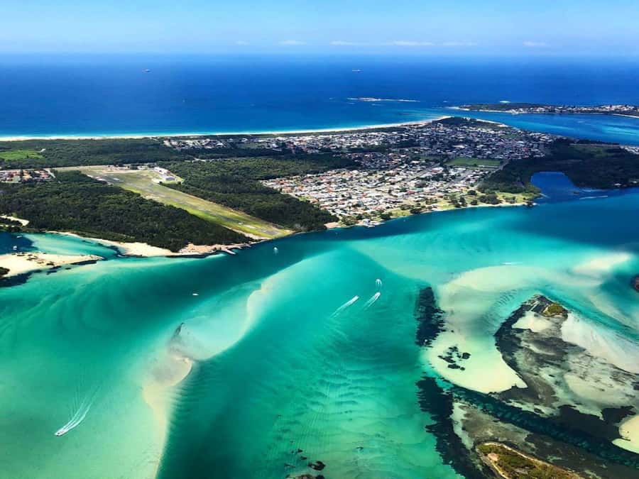 20 Minute Newcastle Helicopter Flight - From Lake Macquarie Airport to the Newcastle coast
