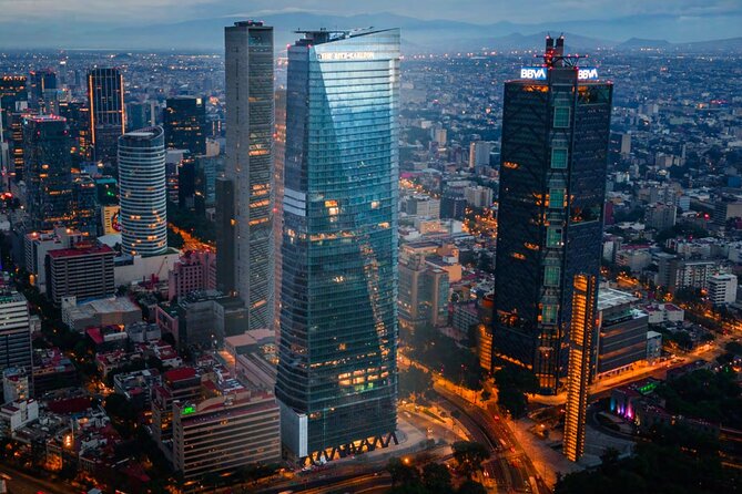 30' Mexico City Helicopter Tour - Landing at Ritz Carlton Reforma - The early start matters