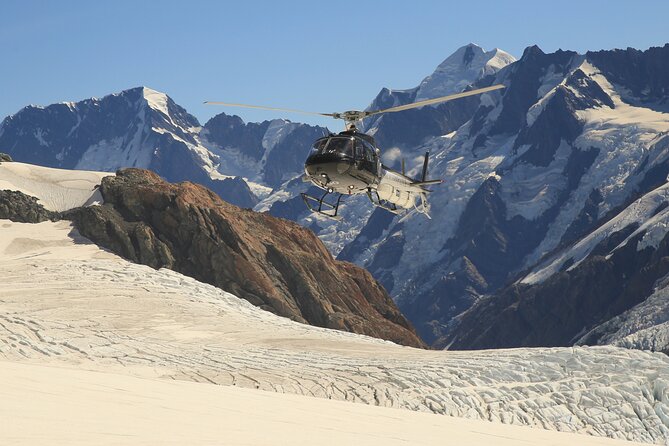 30 minute Tasman Experience - scenic helicopter flight - Key points at a glance