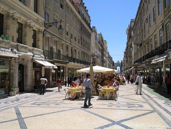360º Lisbon: Helicopter Flight, Boat Trip and Old Town Walking - Key things to know before you book