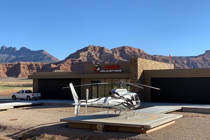 55 Mile - Helicopter Tour Around Zion National Park - Smith Mesa and the first look toward Zion