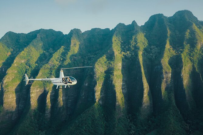 60 Minutes SHARED Helicopter Tour in Honolulu - What the pilot adds to the flight
