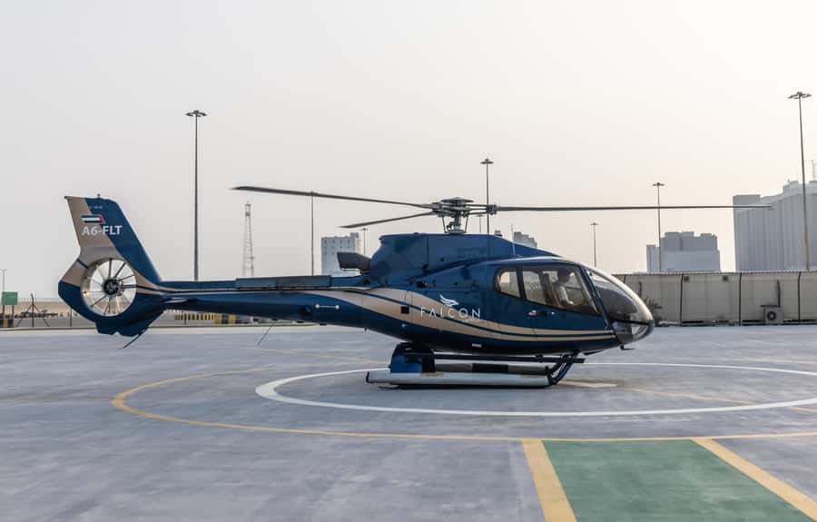 Abu Dhabi: Scenic Private Helicopter Tour - Corniche Road and Marina Mall from above