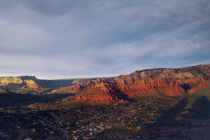 Ancient Sedona (30+ Mile) - Sedona Helicopter Tour - Pilot narration and the small cabin