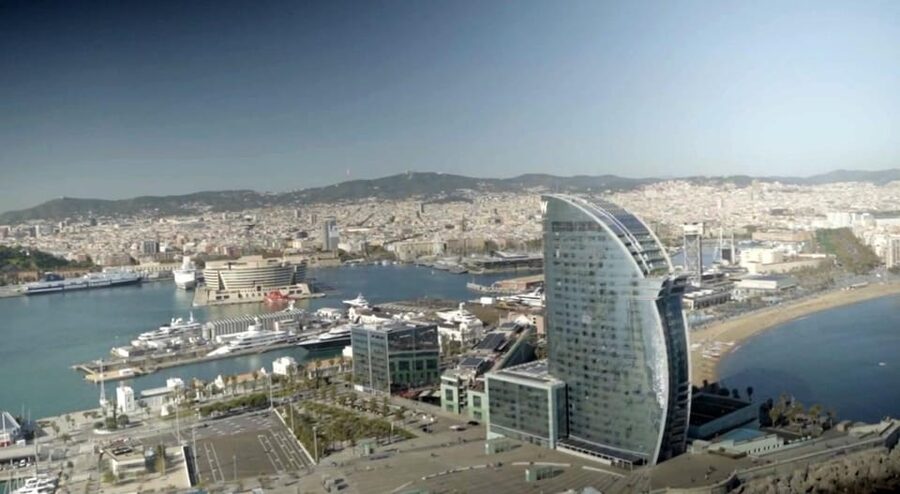 Barcelona: Helicopter Tour - The included video is a useful extra