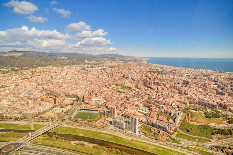 Barcelona: Panoramic Helicopter Flight & Boat Transfer - Is $248 a fair price?