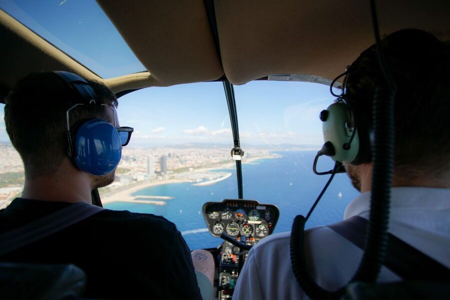 Barcelona: Scenic Helicopter Flight - Sagrada Familia, Colón, and Torre Glòries