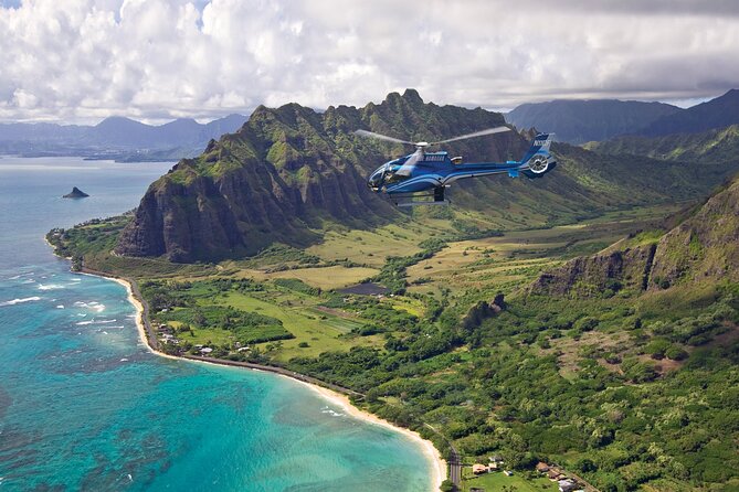 Blue Skies of Oahu Helicopter Tour - What to wear and leave behind
