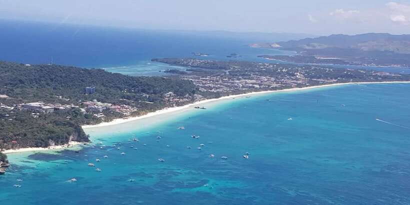 Boracay: Helicopter Tour - What the beaches look like from the air