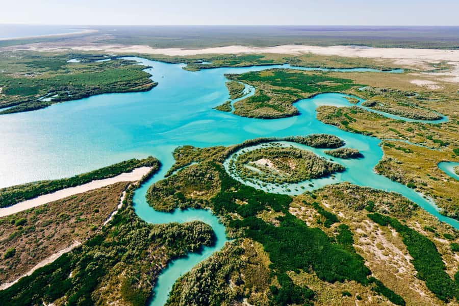Broome: 30-Minute Scenic Helicopter Flight - Willie Creek and Broome’s pearl country