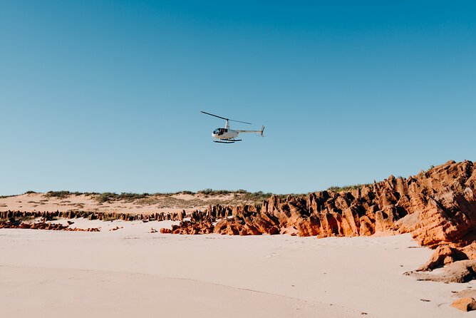 Broome: Romantic 45-Min Private Helicopter Flight & Beach Picnic - Why the Cable Beach landing matters