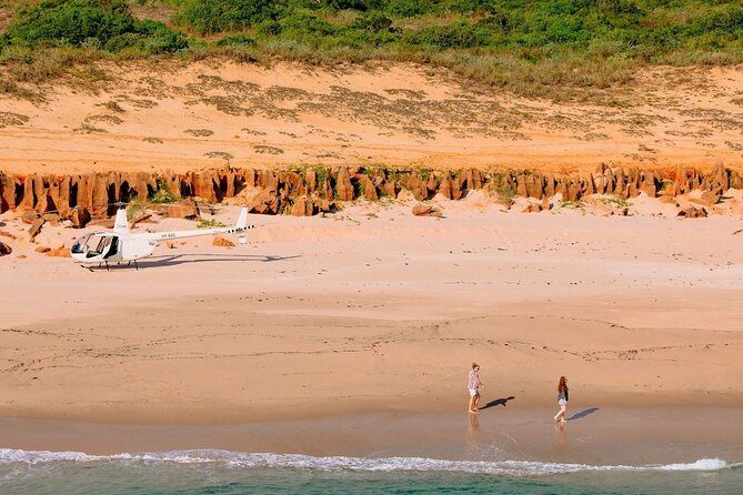 Broome: Romantic 45-Min Private Helicopter Flight & Beach Picnic - Who will enjoy this most