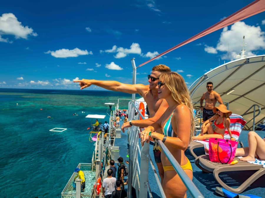Cairns: Half Day Helicopter & Snorkeling Tour - Choosing your helicopter arrangement