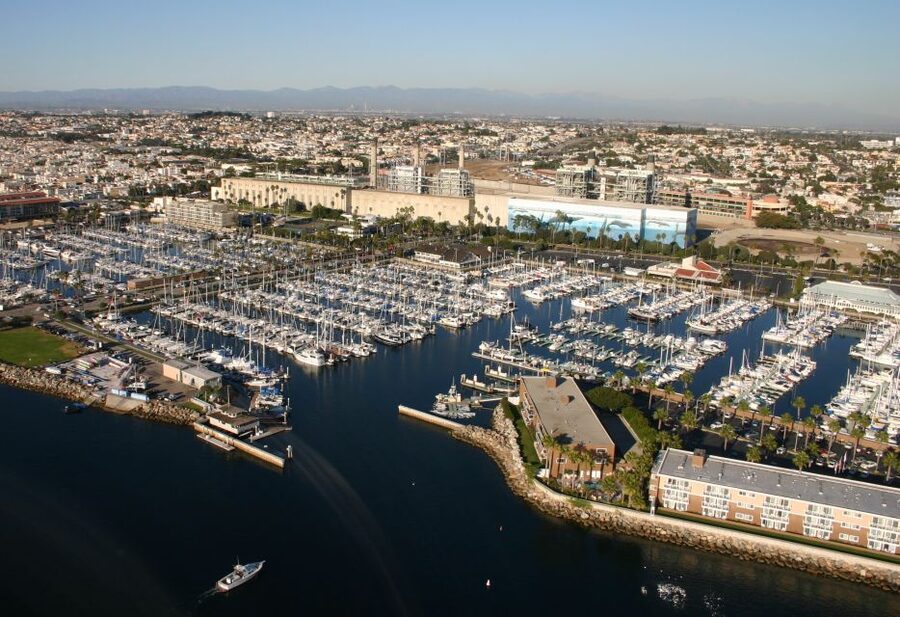 California Coastline & Hollywood Celebrity Helicopter Tour - Seeing Los Angeles in one sweeping flight