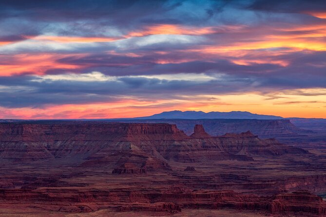 Canyon Country Sunset Helicopter Tour - 60 minutes - The doors-off question
