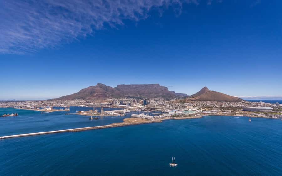 Cape Town: 2 Oceans Helicopter Flight with Boat Tour Ticket - Hout Bay and the route across the peninsula