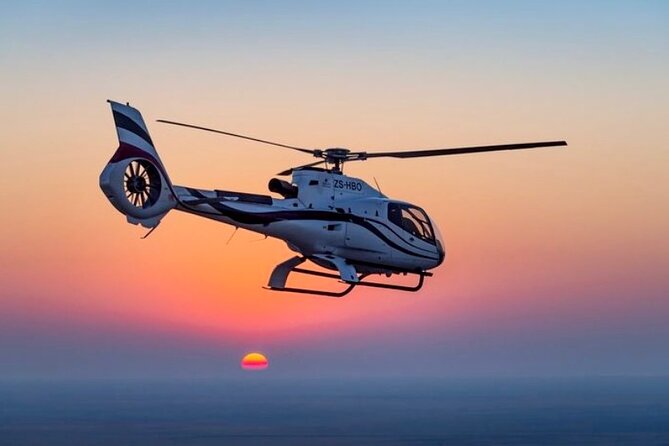 Cape Town Helicopter Tour: City Hopper - The Twelve Apostles and Table Mountain