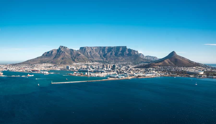 Cape Town: Hopper Helicopter Flight - A short flight that needs clear priorities