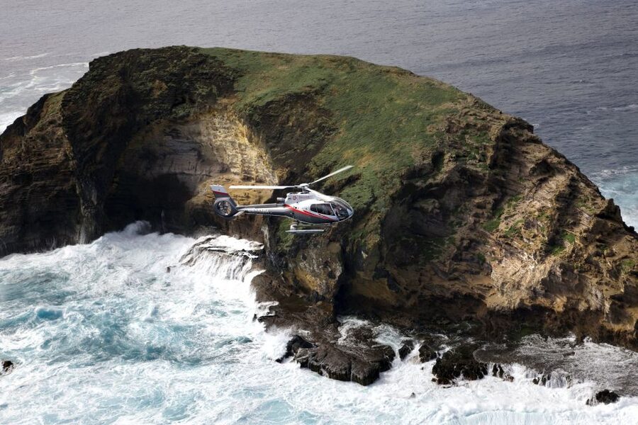 Central Maui: Two-Island Scenic Helicopter Flight to Molokai - Crossing toward Molokai’s north shore