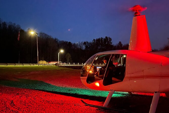 Chattanooga Helicopter Adventure - Iconic City & River Views - Passing above the aquarium