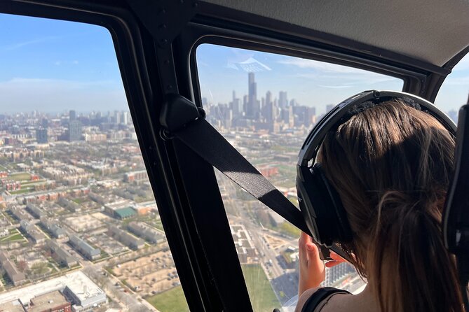 Chicago Helicopter 10-Minute Tour for up to Three Passengers - Museum Campus in Three Minutes: Chicago’s Open-Air Showcase