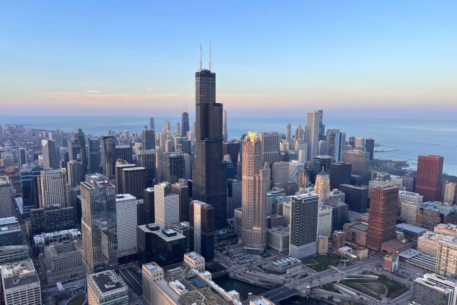 Chicago: Helicopter Tour of Chicago Skyline - Chicago from above: a quick lesson in city geography