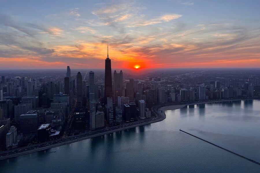 Chicago: Helicopter Tour of Chicago Skyline - Is 10 or 20 minutes the better choice?