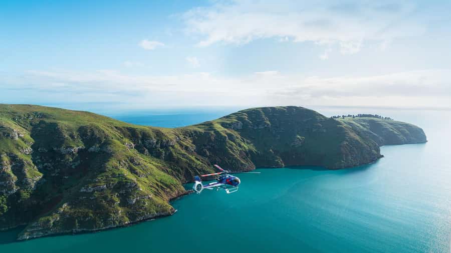 Christchurch: 20-Minutes City Helicopter Flight - Lyttelton Port from the air