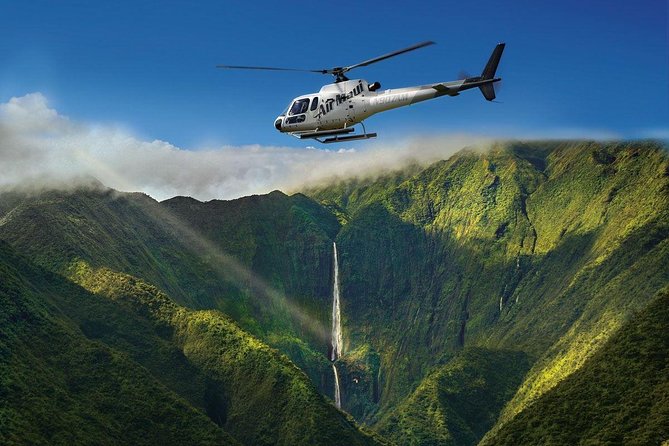Complete Island 60-Minute Helicopter Tour - Kahului Heliport and the first view over Maui