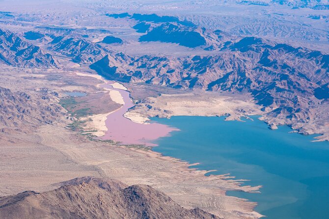 Daytime Hoover Dam and Las Vegas Strip Helicopter Flight - Timing, group size, and comfort