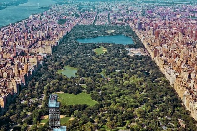 Deluxe Manhattan Helicopter Tour - Seeing New York in one sweeping flight
