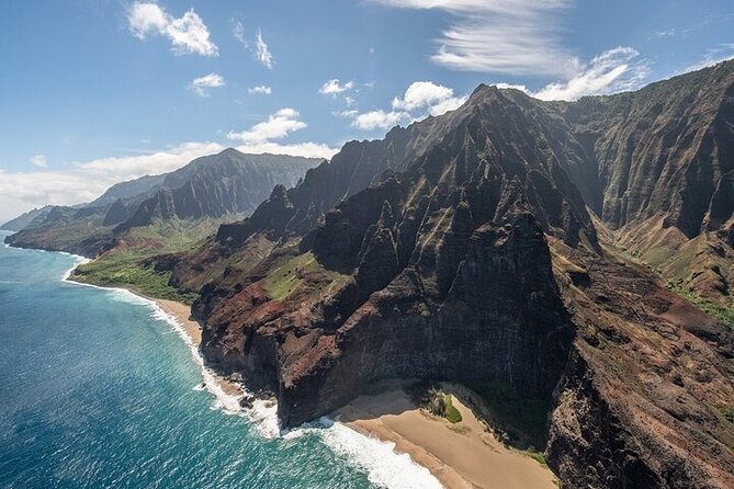 Discover Kauai Helicopter Tour from Princeville - Waimea Canyon and its many waterfalls