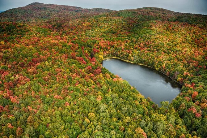 Discover the Monteregie Landscape Helicopter Tour - Over Mont Saint-Bruno and Mont Saint-Hilaire
