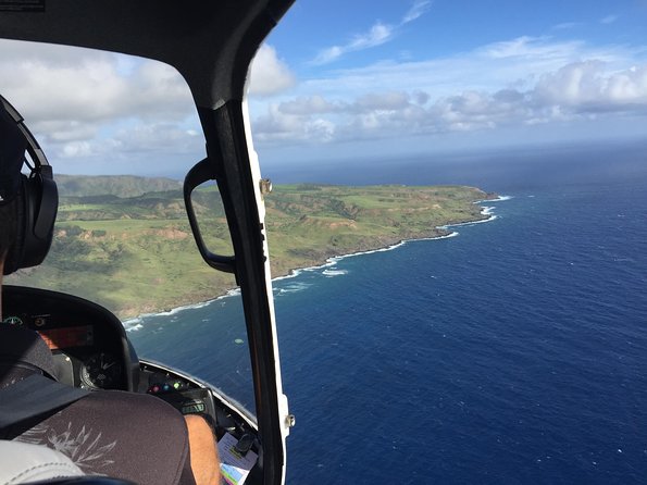 Doors Off West Maui and Molokai 45 minute Helicopter Tour - Booking timing, cancellations, and value