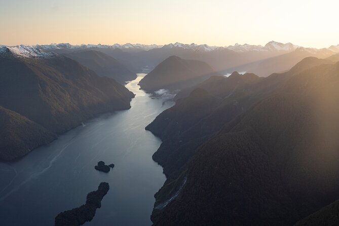 Doubtful And Dusky Sound Helicopter Scenic Flight from Te Anau - Timing, weather, and practical planning