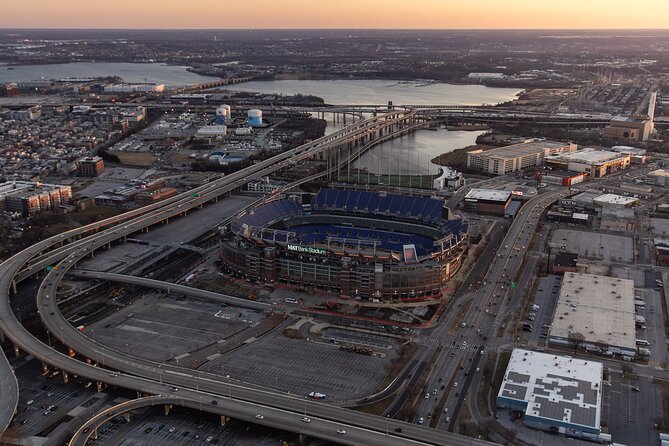 Downtown Baltimore Helicopter Tour - Why a private flight changes the mood