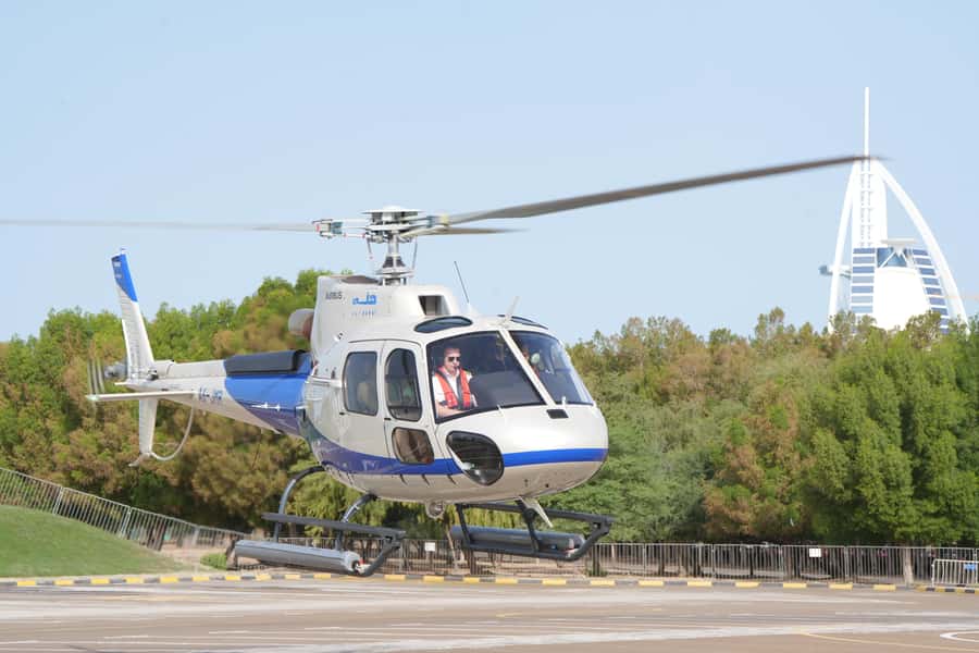 Dubai: 30-Minute Scenic Helicopter Tour - Key points to know before booking