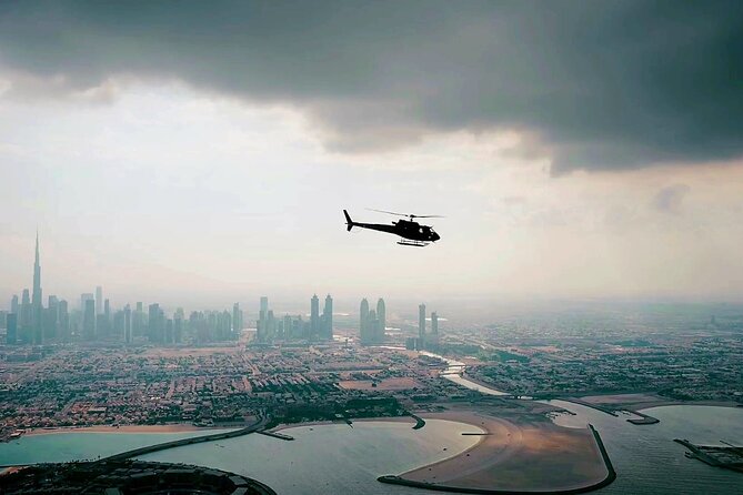 Dubai Helicopter Experience with Sightseeing Options - Burj Khalifa and the Downtown skyline