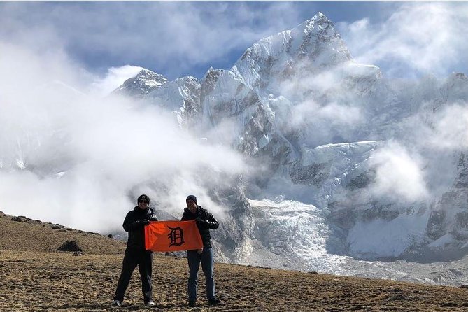 Everest Helicopter Tour from Kathmandu with Landing for Breakfast - Breakfast at Hotel Everest View