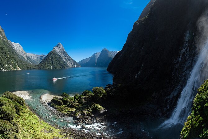 Fiordland Heli-hike from Te Anau - Timing, fitness, and practical planning