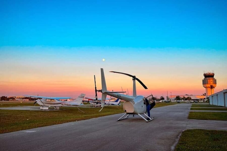 Fort Lauderdale: 40-Minute Helicopter Tour - Forty minutes over the coast and waterways