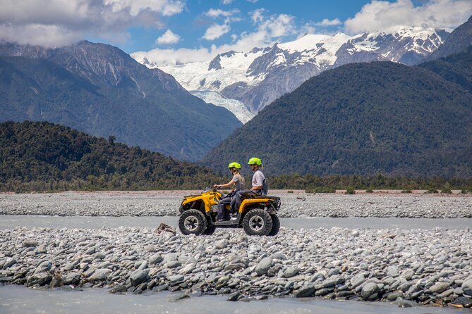 Fox Glacier: 25-Minute Helicopter Flight with Snow Landing - The return flight to Fox Glacier township