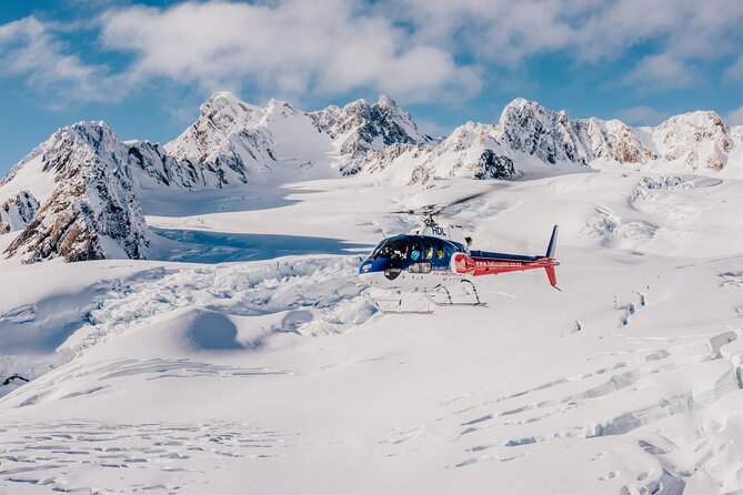 Fox Glacier and Mount Cook Helicopter Flight with Snow Landing - Why a helicopter is the right way to see Fox Glacier