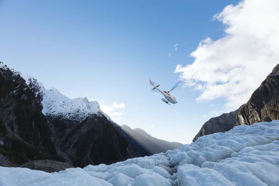 Franz Josef: 2.5 Hour Glacier Hike with Helicopter Transfer - Stories, science, and Māori legends on the ice