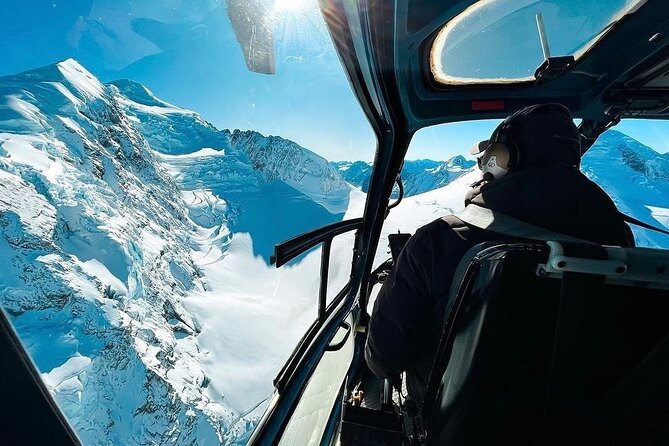 Franz Josef Glacier Helicopter Flight with Landing - What happens at 10 Main Road