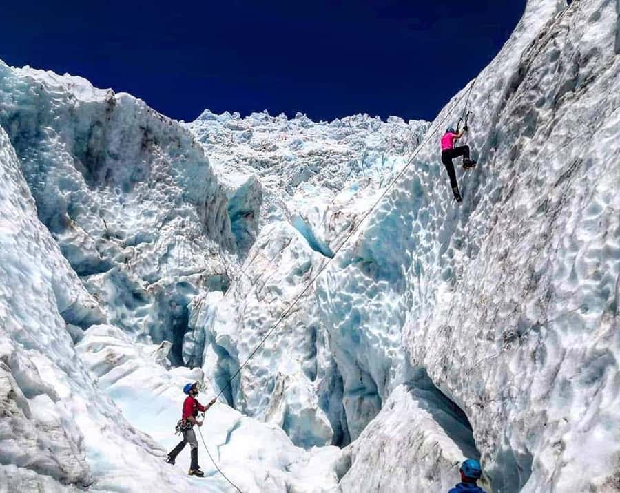 Franz Josef: Glacier Ice Climb experience with Heli Transfer - Reaching Franz Josef Glacier by helicopter