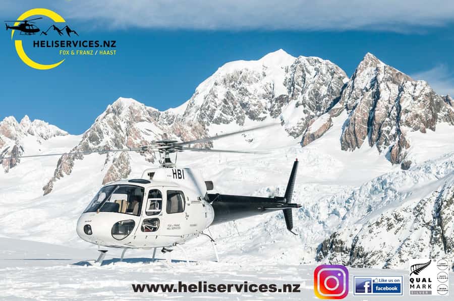 Franz Josef: The Grand Tour by Helicopter with Snow Landing - Fox Glacier and Franz Josef Glacier from above