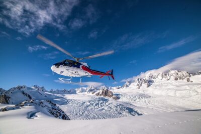 Franz Josef: Twin Glacier Helicopter Flight with Snow Landing