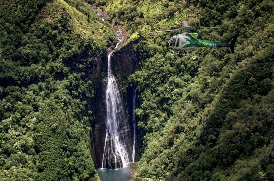 From Lihue: Kauai Sightseeing Helicopter Flight - Waimea Canyon from the helicopter